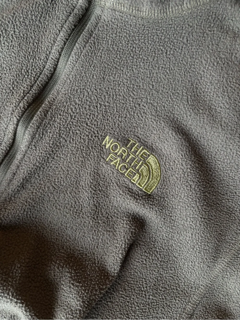 The North Face Men's Zip-Front Fleece Pullover - Olive